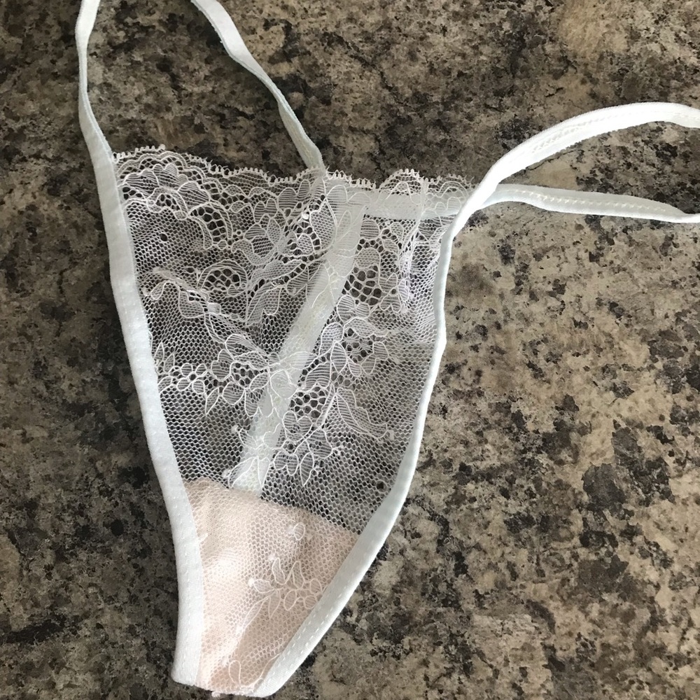 NWOT white thong medium g string t back